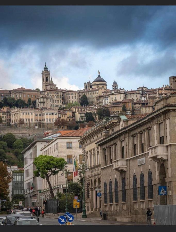 Smart Gold Apartment Luxury Central Bergamo Eksteriør billede